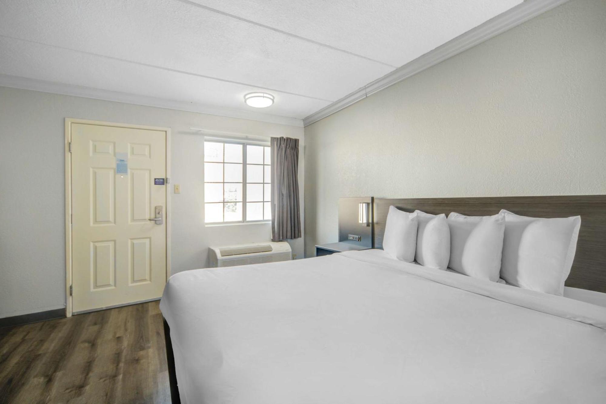 Motel 6 San Antonio, Tx I-35 North Corridor מראה חיצוני תמונה