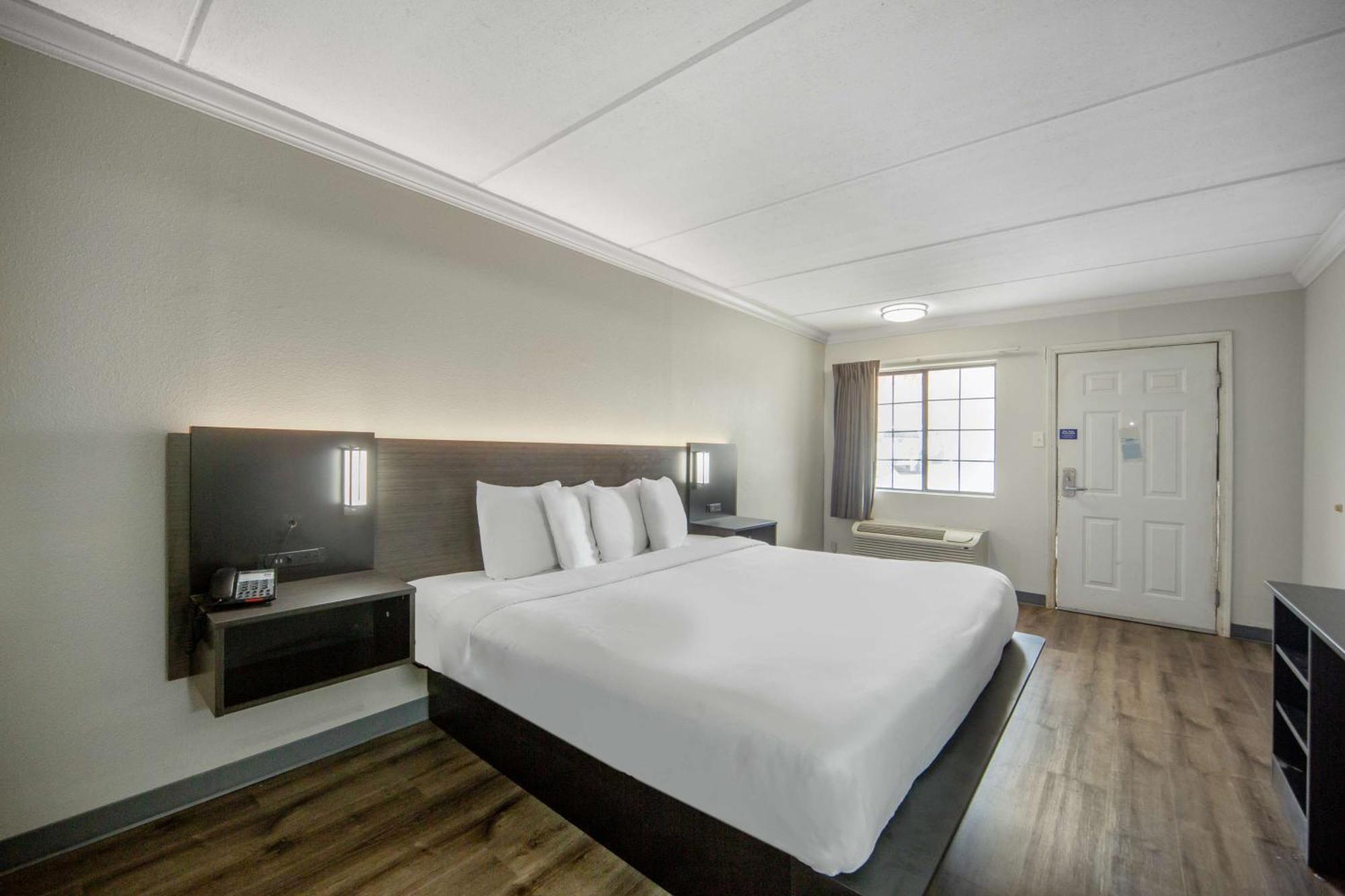 Motel 6 San Antonio, Tx I-35 North Corridor מראה חיצוני תמונה