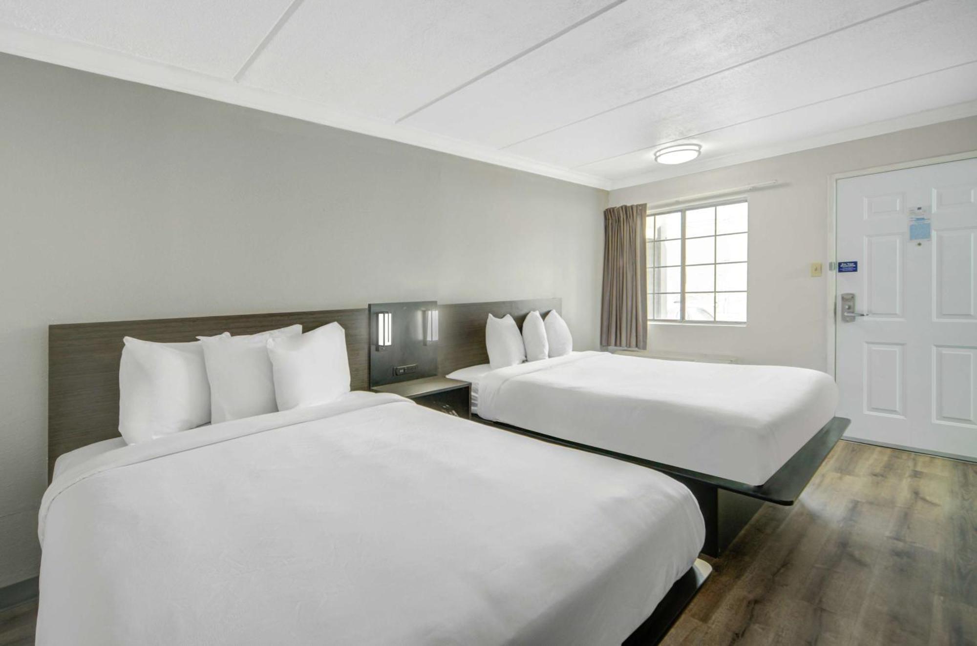 Motel 6 San Antonio, Tx I-35 North Corridor מראה חיצוני תמונה